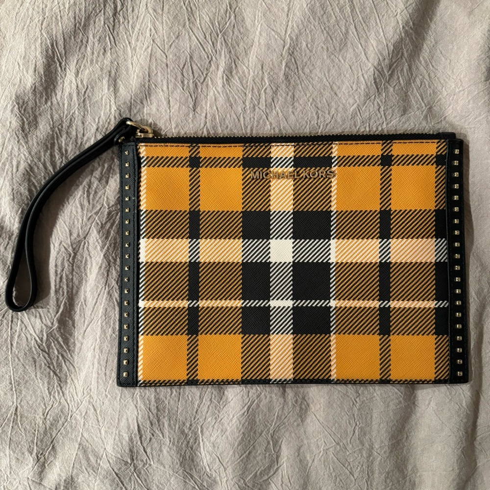 Michael Kors Large Wristlet Pouch w/Gold Studs